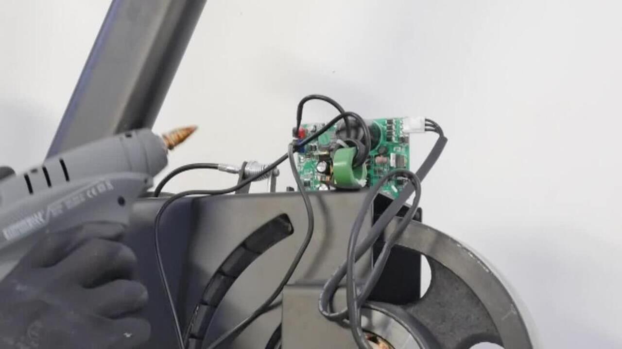 Battery. - Video 2
