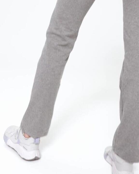 Women Cotton-Rich Gym Trackpants 500 – Stretchable, Soft, Moisture-Wicking– Grey - Video 2