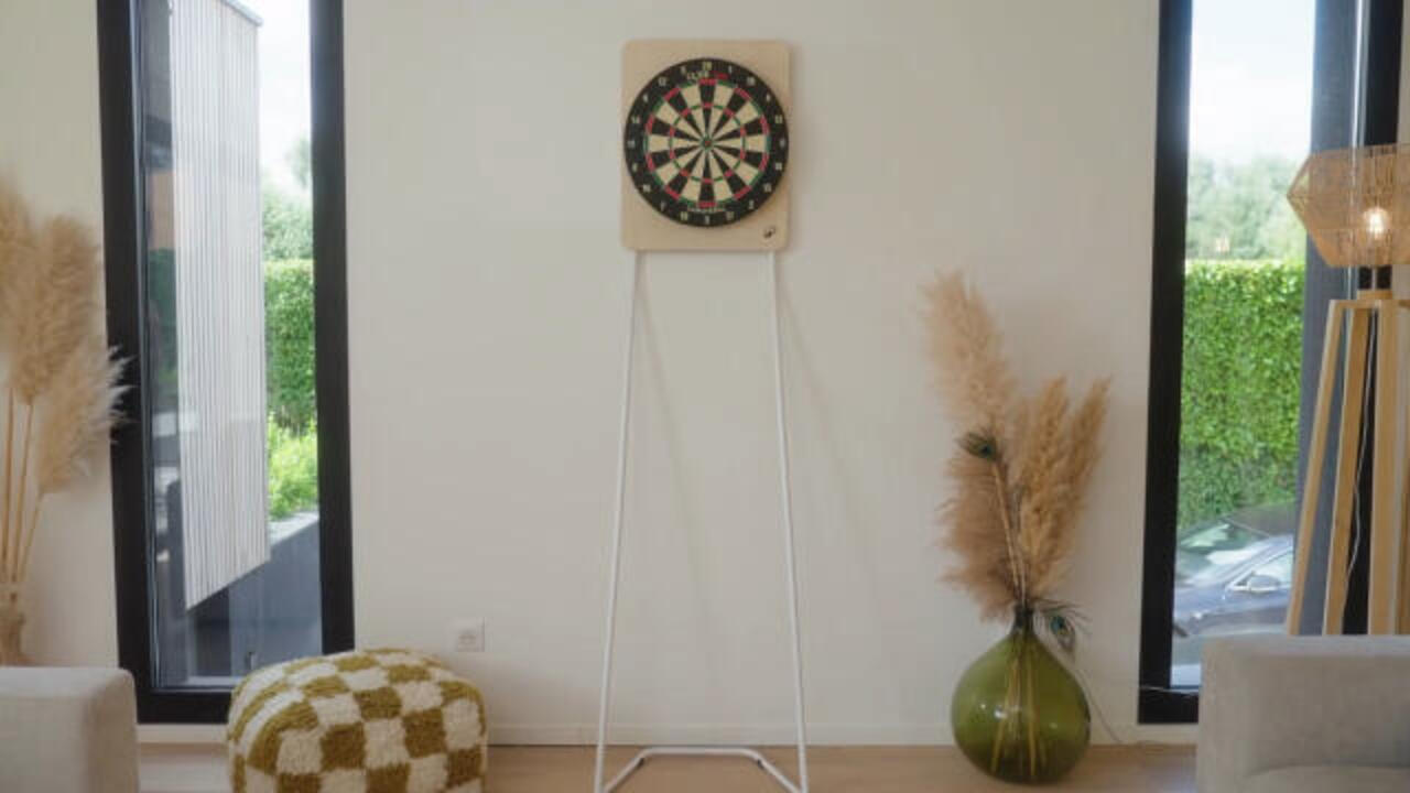 Dartboard stand - Video 2