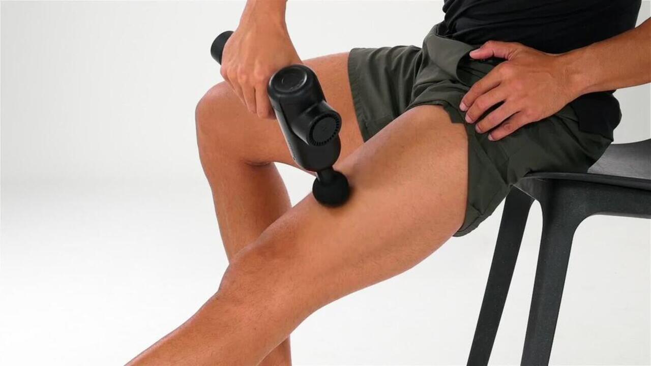 Massage Gun Electric, 3 Speeds, 4 Massage Heads, 45-Min Run Time, Rechargeable - Video 2