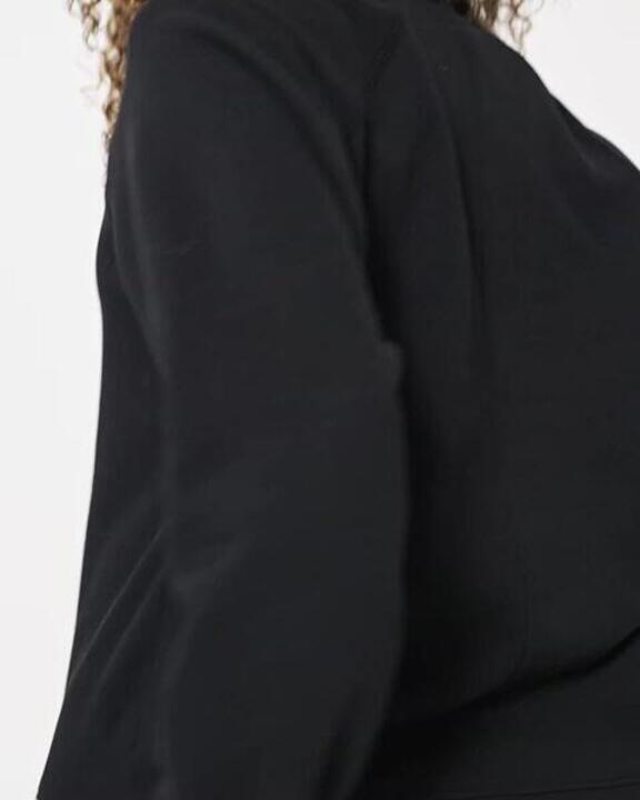 Women's Fitness Brushed Fleece Sweatshirt - Black - Video 2