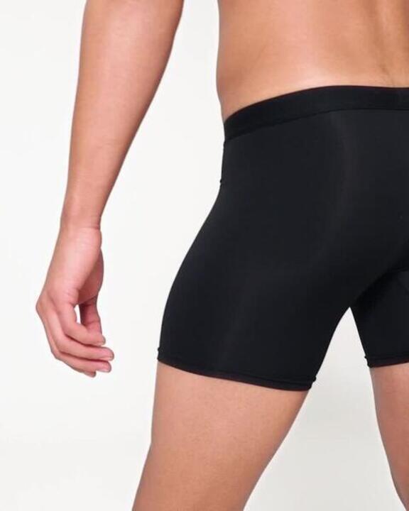 Men Boxers Quick Dry Breathable Stretchable for Workout & Running - Smoked Black - Video 2
