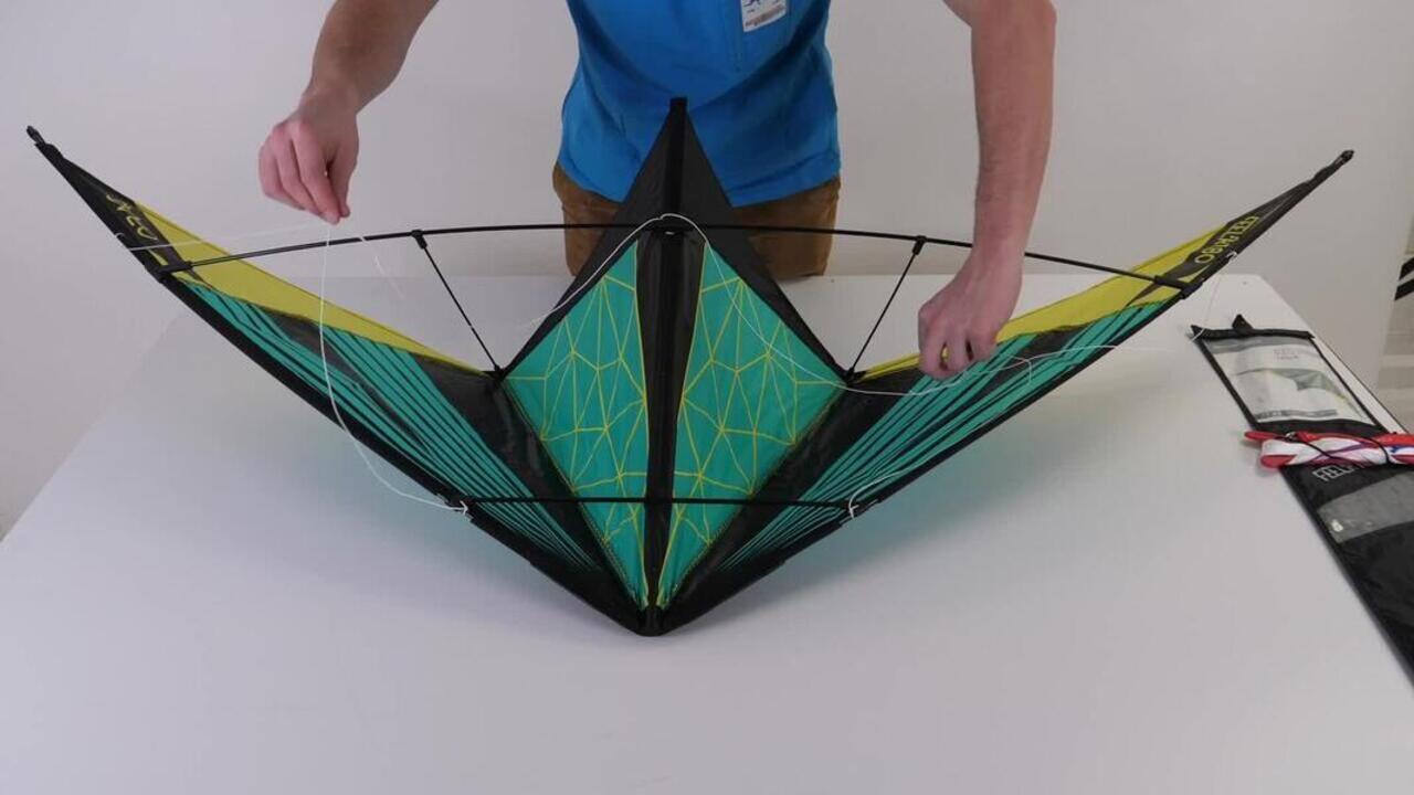 Feel'R 180 stunt kite - Video 2