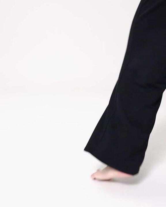 Women's Flowing Modern Dance Loose Bottoms - Black - Video 2