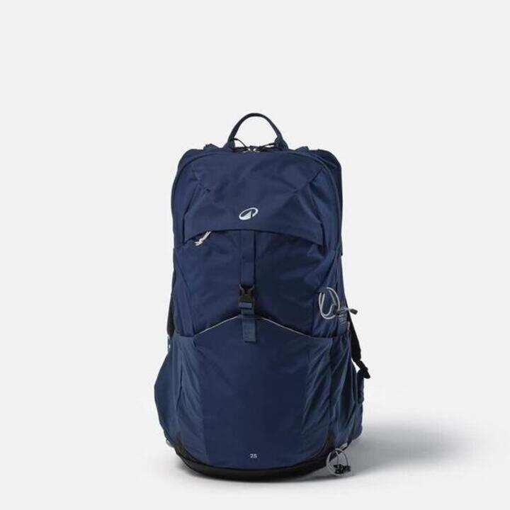 25 L Ventilated Hiking Backpack, MH500 - Blue - Video 2