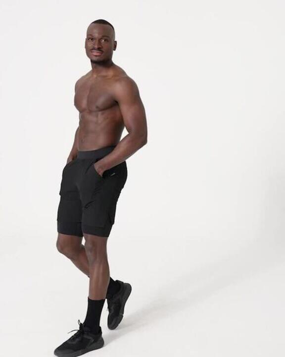 Men's Fitness Zip Pocket Breathable 2-in-1 Shorts - Black - Video 2