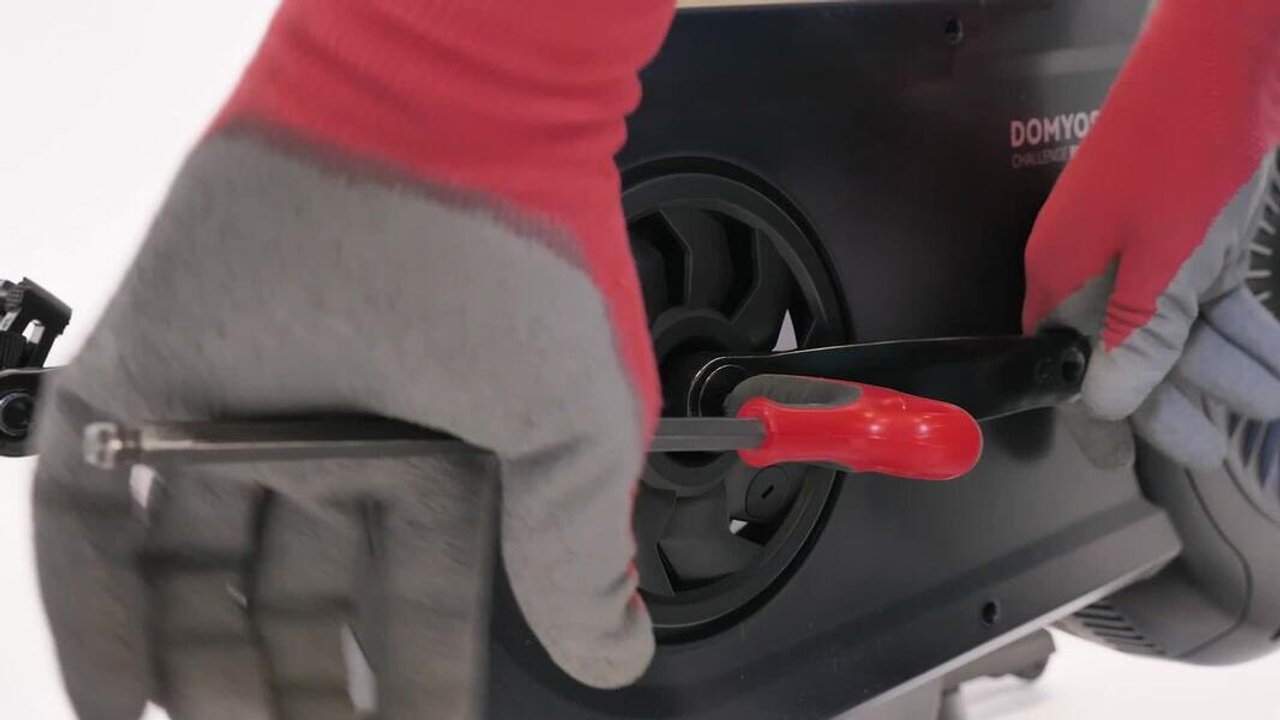 Challenge Bike - Cranks - Video 2