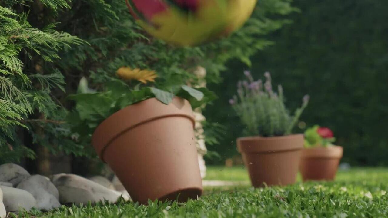 Football Goal (180 cm x 120 cm) Classic M - White - Video 2