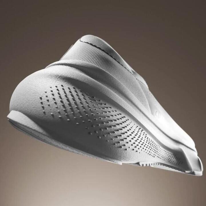 Men's Sports Shoes Essential Icon - Black/White - Video 2