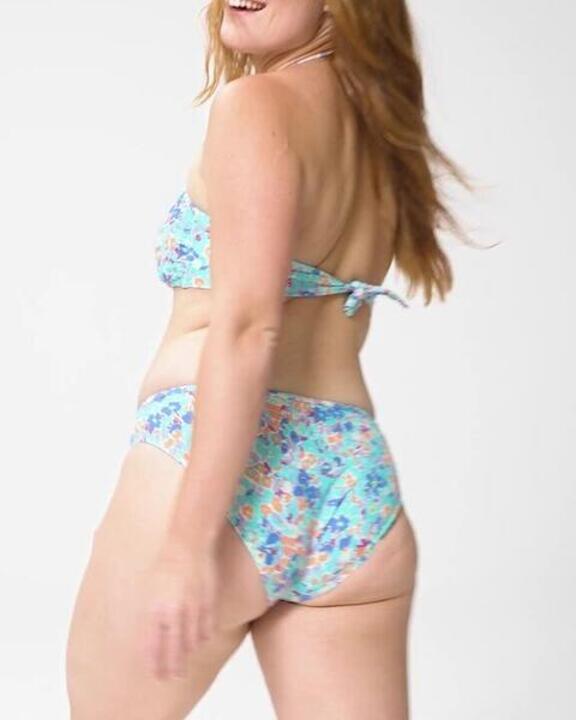 Women’s surfing bikini bottoms floral briefs - Nina multicoloured - Video 2