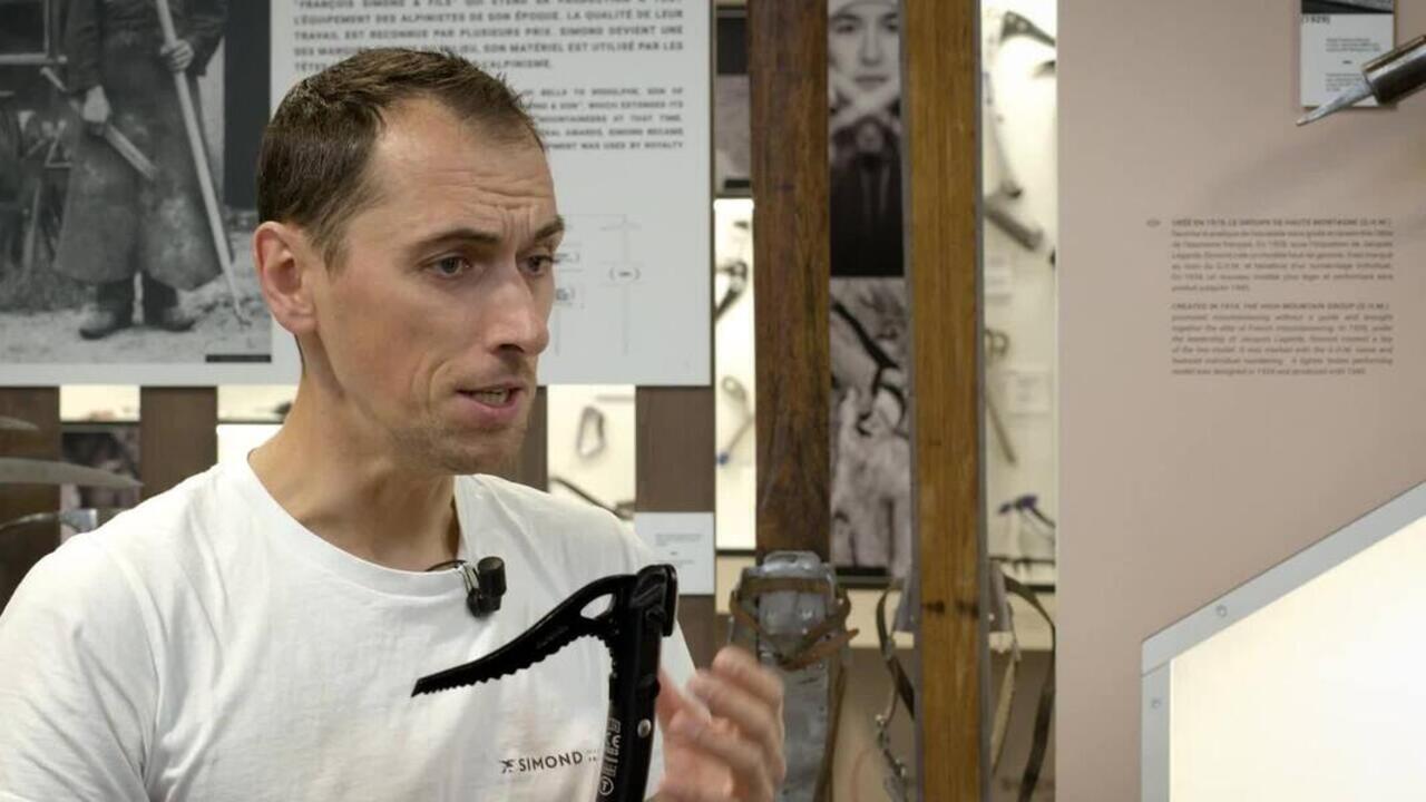 Ice axe for ice climbing - MAMBA - Video 2