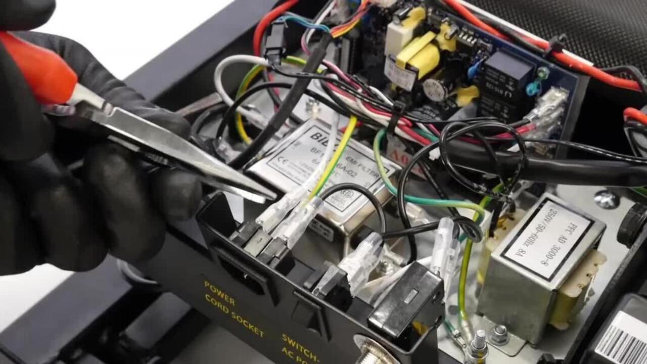 On-Off Switch/Circuit-breaker - Video 2