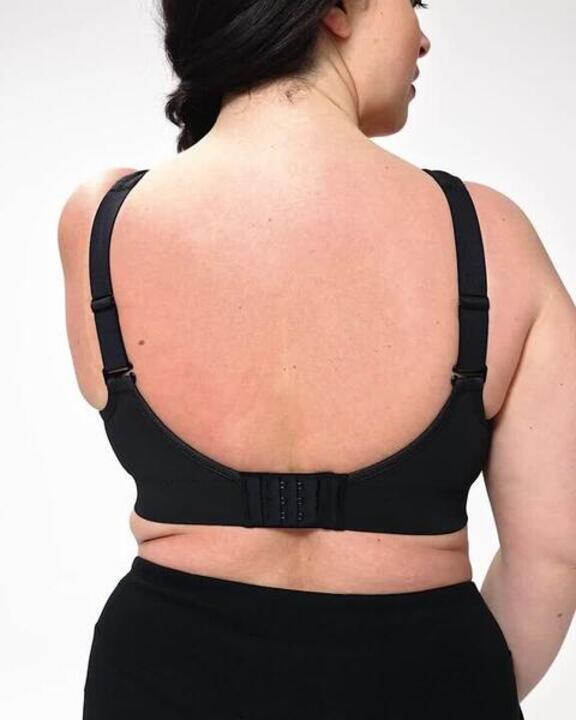 Sports Bra Plus Size For Running: SUPERIOR SUPPORT CUP SIZES E TO H - Video 2