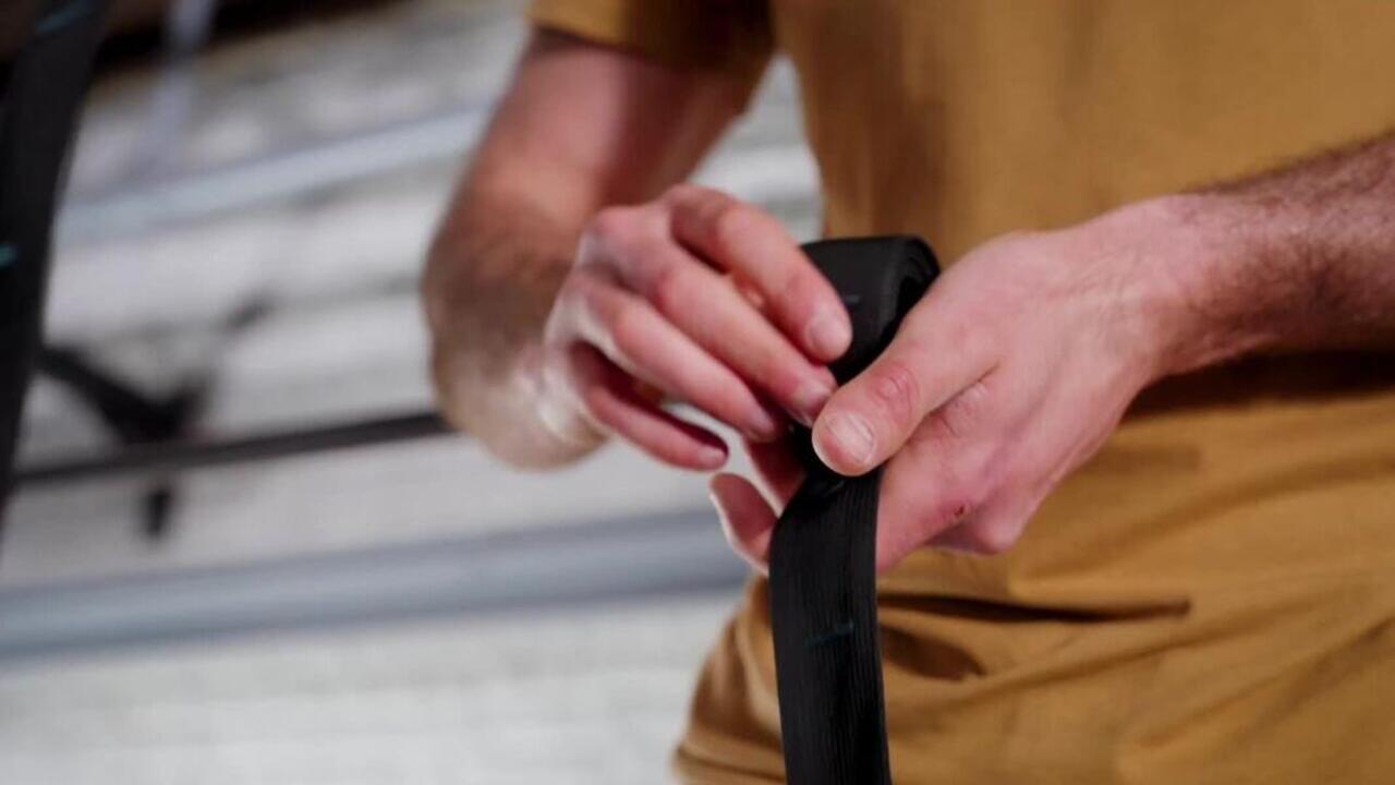 Cross Training Rings, Adjustable with Ergonomic Grip, Wooden Ring - Black - Video 2