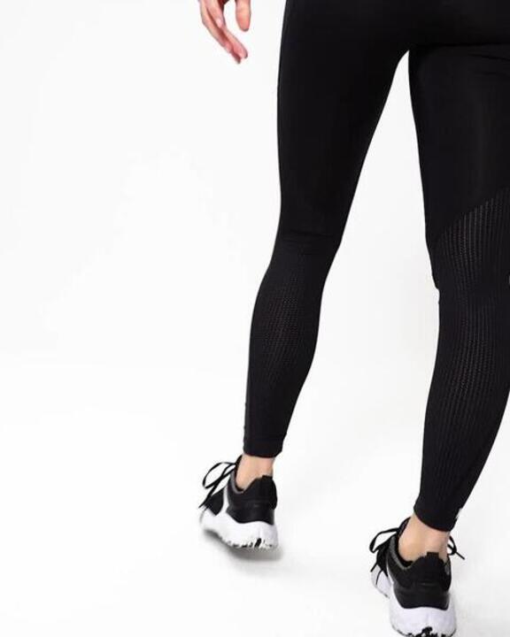 Women Gym Leggings  High Waist - Black - Video 2