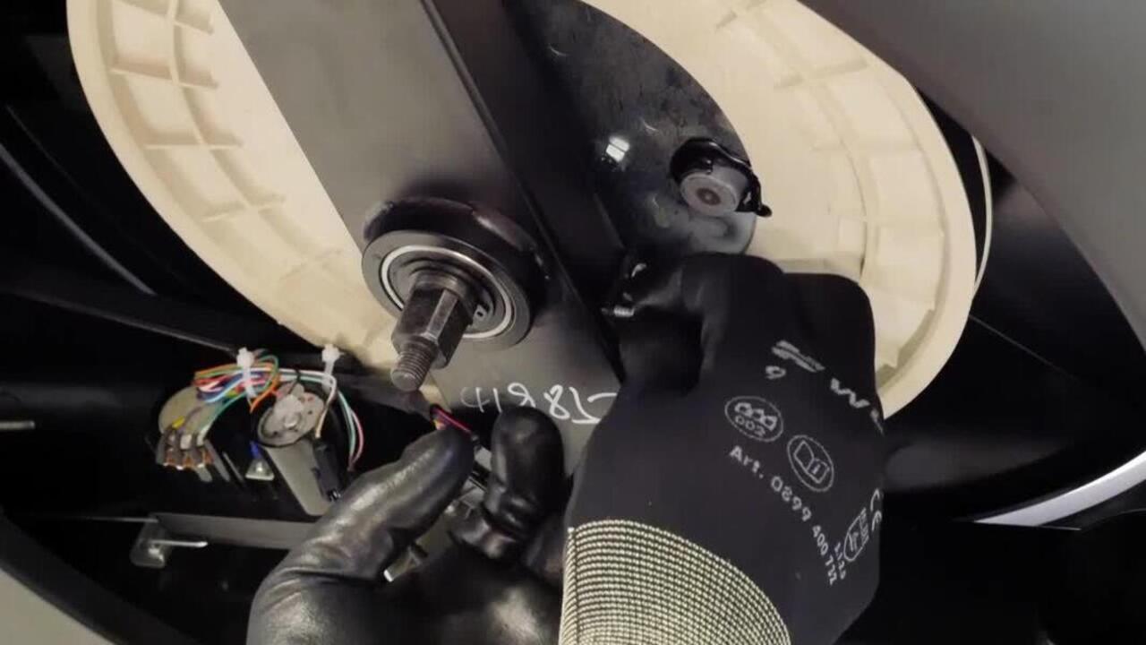 Cross Trainer Cables Kit - Video 4