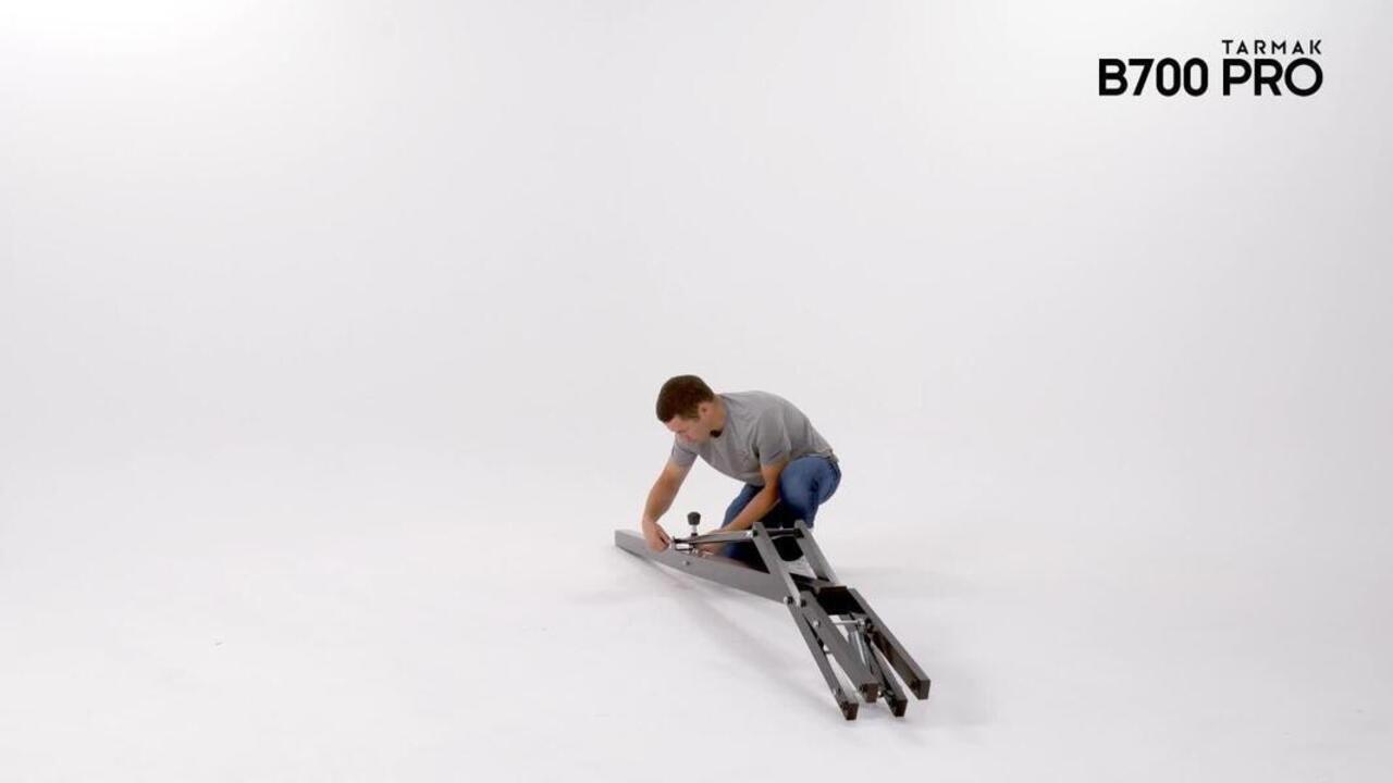 Overhanging Basketball Hoop for Dunking, Height Adjustable 2.40m to 3.05m, B700 - Video 2