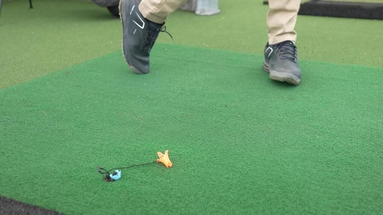 GOLF PRACTICE TEE 12 and 40 MM - INESIS - Video 2