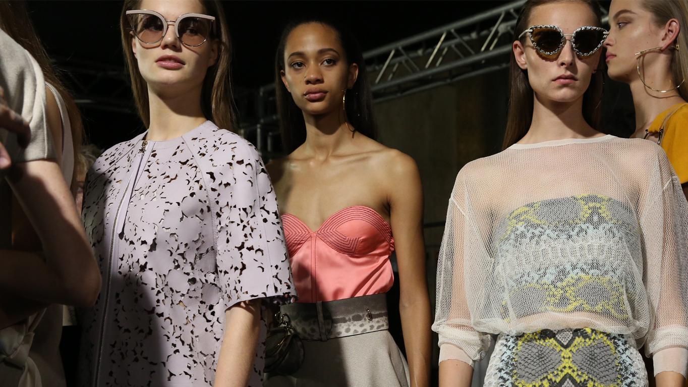 Salvatore Ferragamo: Woman Runway SS 18
