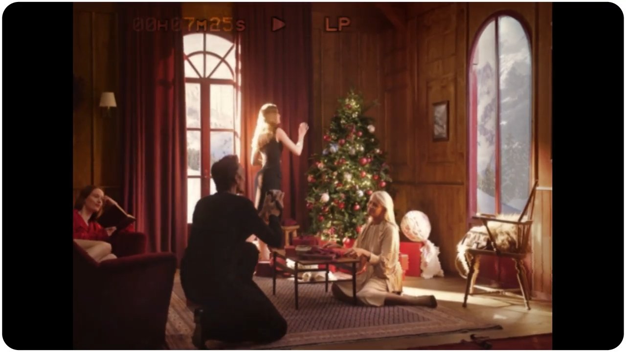 Holiday season 2025