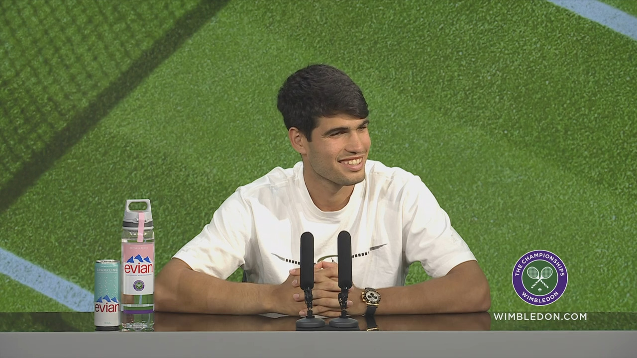 Video - Interview with Sarah Goldson, ball boys & girls