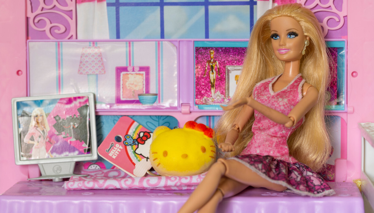 La casa di Barbie esiste ed è su AirBnB: ecco come prenotare la villa dei  sogni