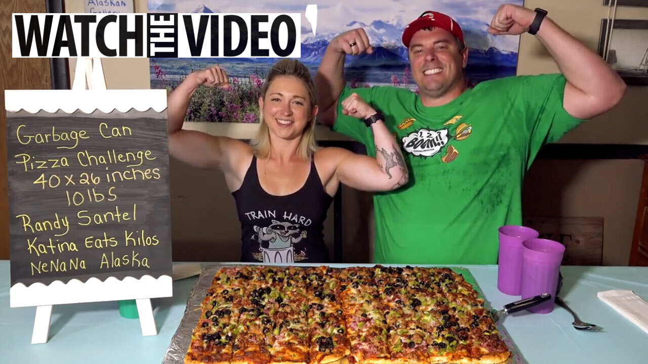 We Fell In Love At A 42 Inch Pizza Eating Competition Now We Travel The World Scoffing 10 000 Calorie Meals Together