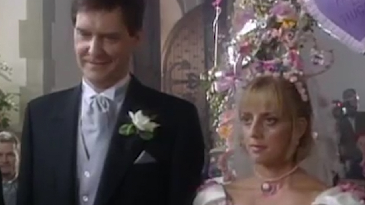 Emma Chambers Vicar Of Dibley best bits from her wedding to