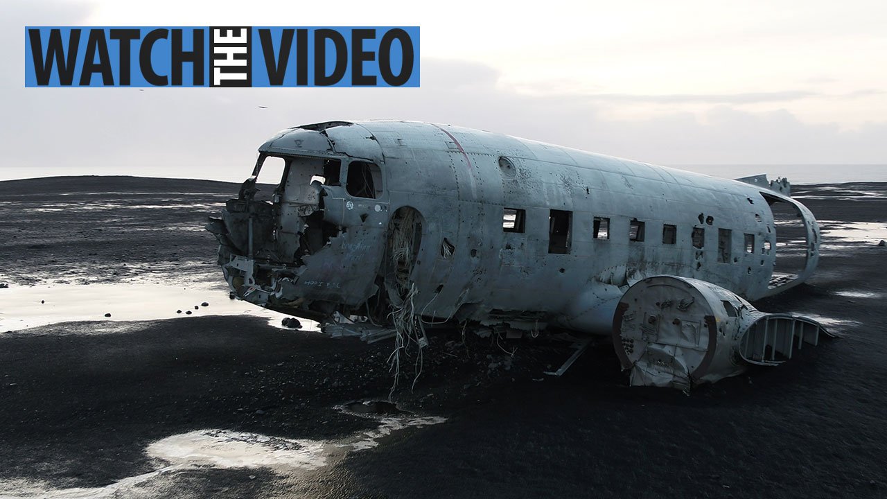 The best ways to increase your odds of surviving a plane crash including  what to wear and which seats to avoid | The US Sun