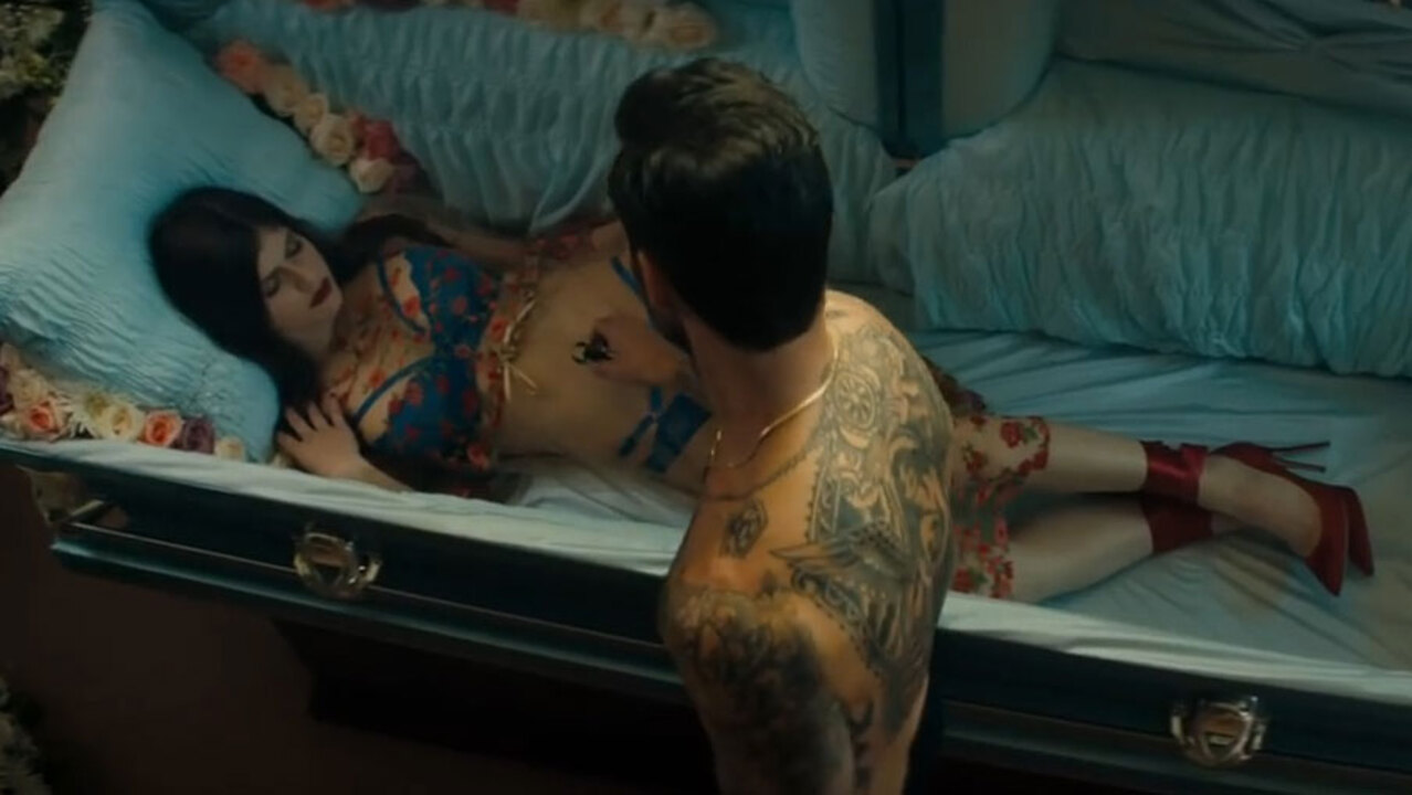 Porn alexandra daddario