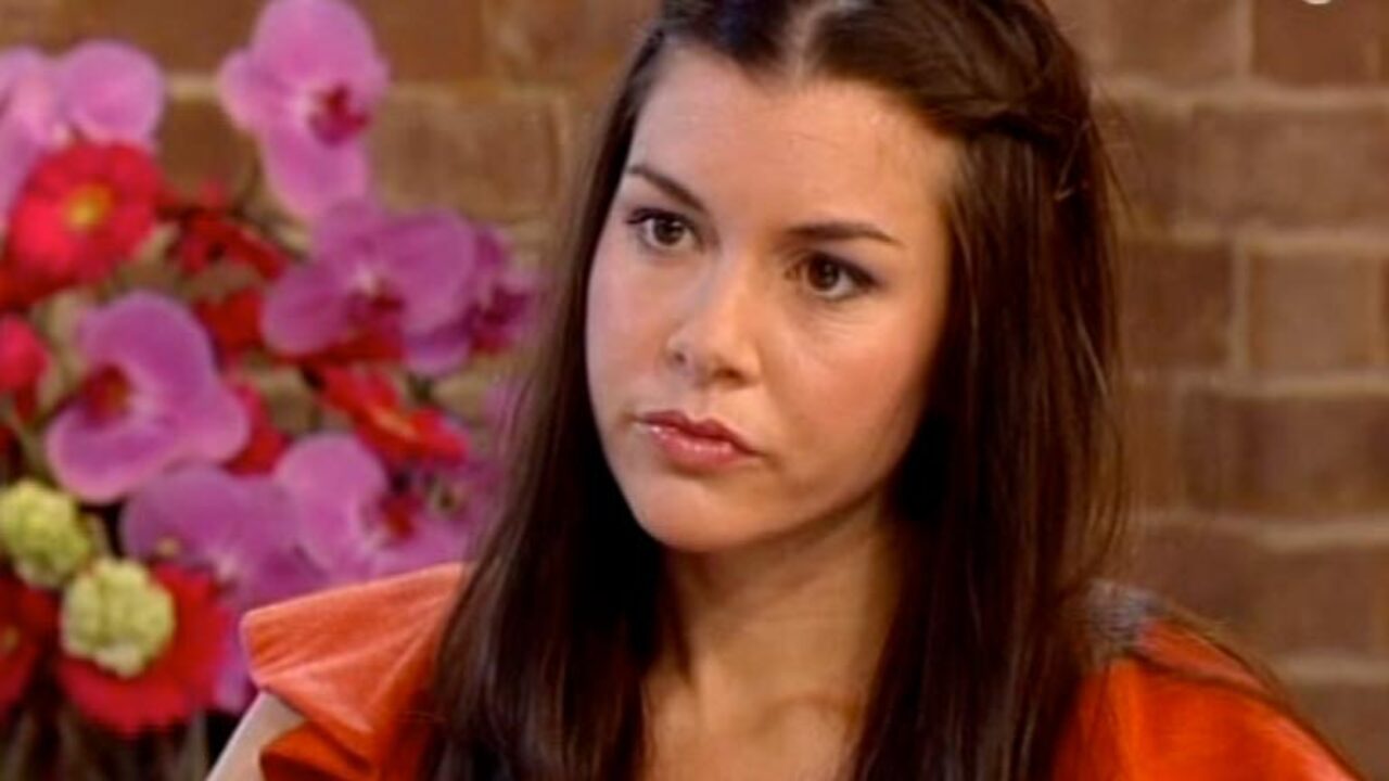 Imogen Thomas to undergo breast reduction surgery to fix her