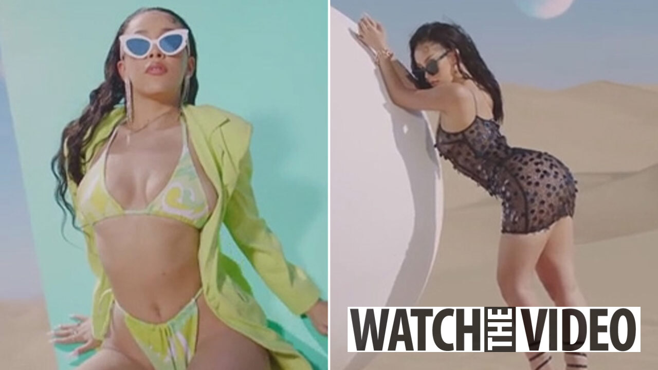 Doja Cat Accused Of Photoshopping Her New Bikini Pics While Other Fans Think She Lost Weight