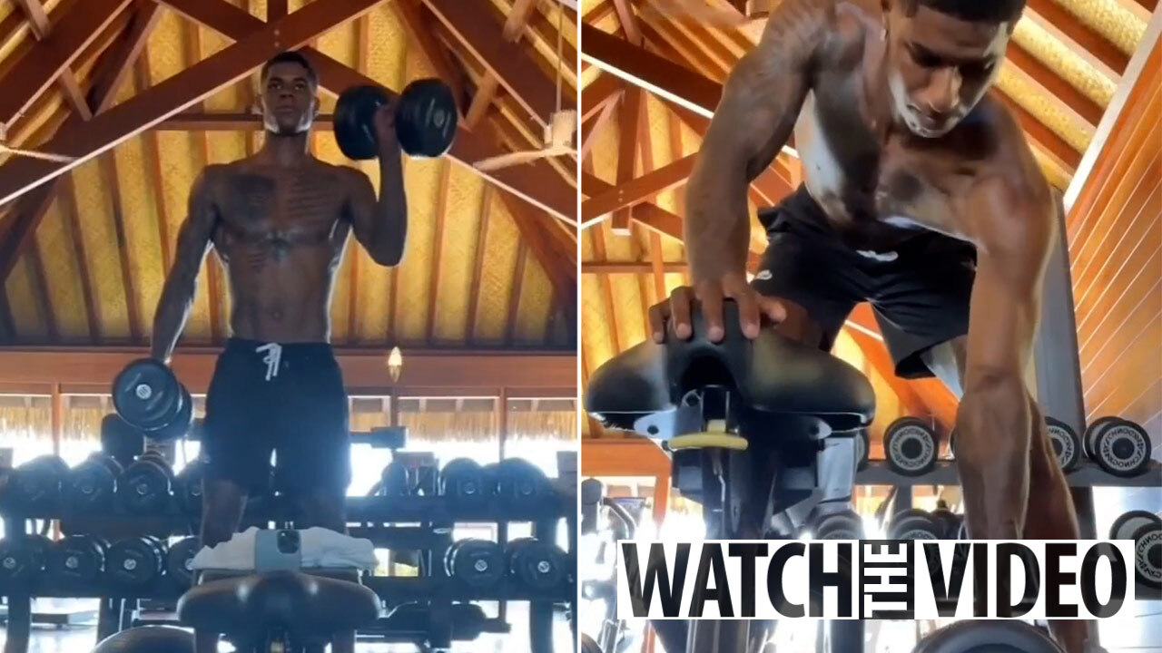 Marcus Rashford shows off ripped body as topless Man Utd