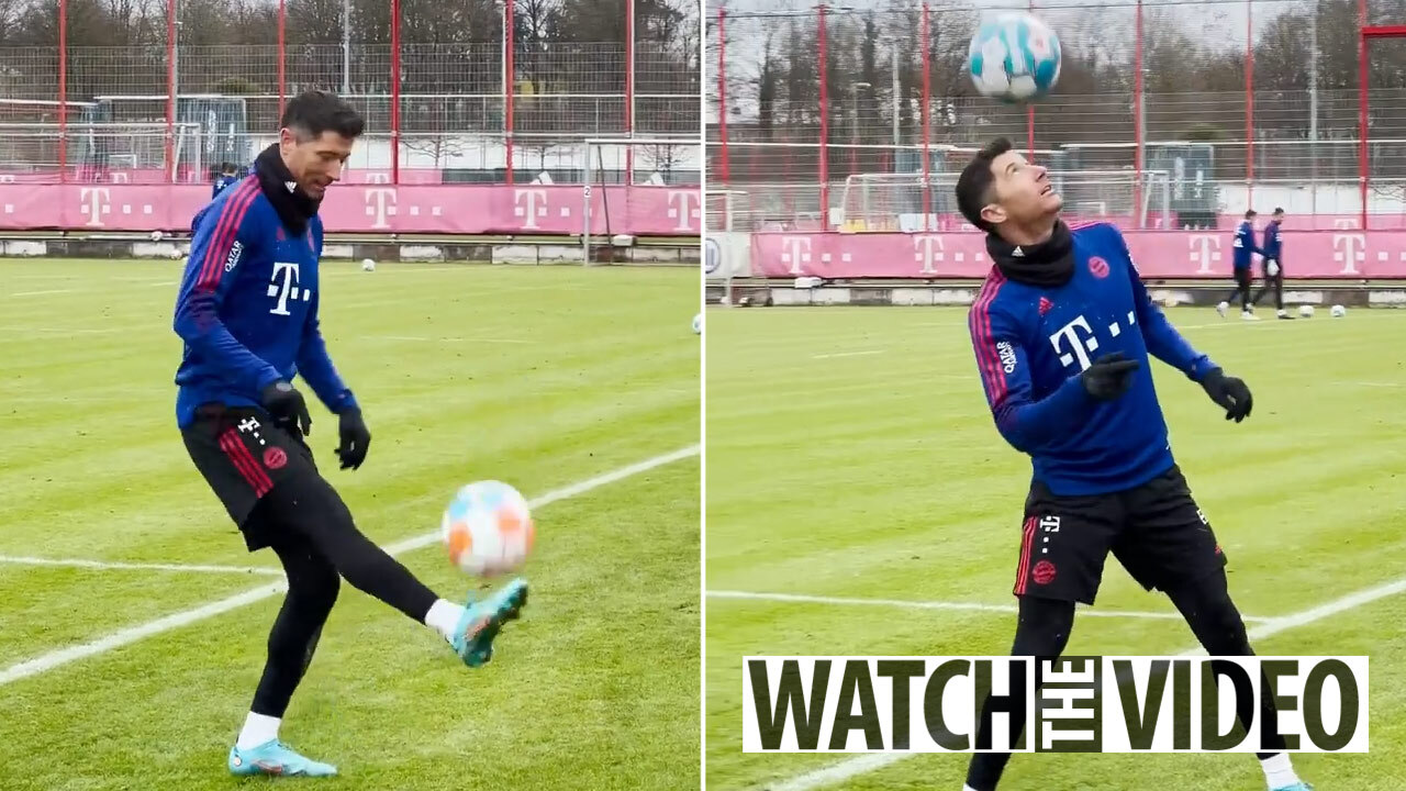 Robert Lewandowski shows his skills in Bayern Munich training