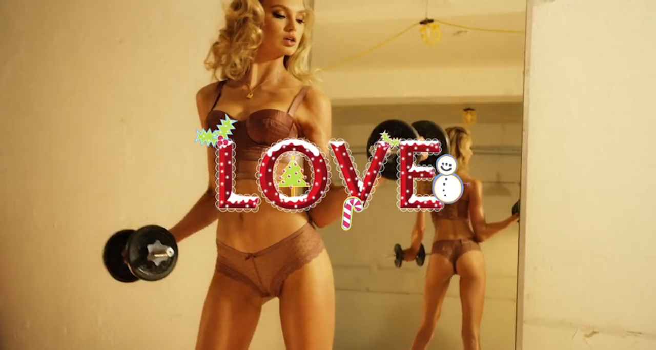 Victoria's Secret Angel Romee Strijd strips to sexy corset lingerie and lifts weights on her bed for Day 23 of LOVE Magazine's Advent Victoria's Secret Angel Romee Strijd strips to sexy corset lingerie and lifts weights on her bed for Day 23 of LOVE Magazine's Advent