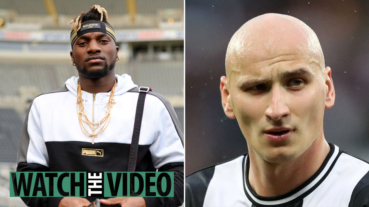 Allan Saint-Maximin 'gets fined everyday' for wearing says his Newcastle team-mate Jonjo Shelvey