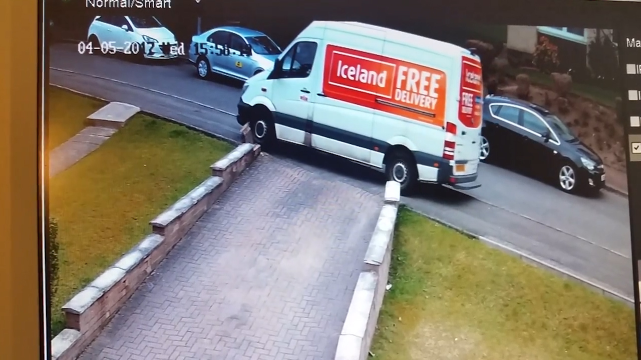 iceland van driver jobs