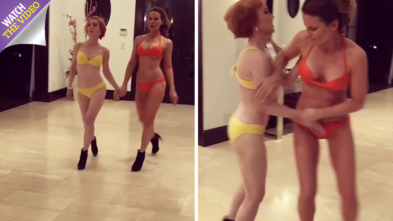 Cleavage Chloe Grace Moretz naked (41 foto and video), Sexy, Bikini, Feet, legs 2015 Cleavage Chloe Grace Moretz naked (94 foto and video), Ass, Paparazzi, Selfie, in bikini 2019
