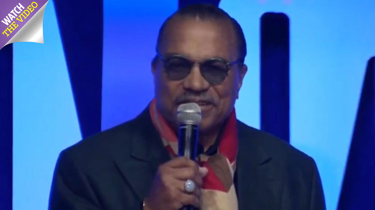 Legendary Actor Billy Dee Williams Comes Out As Gender Fluid