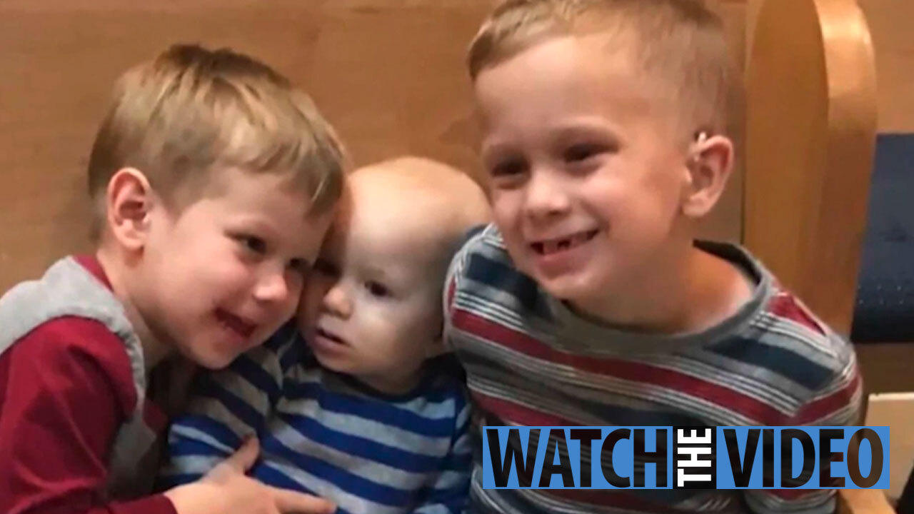 One Of The World S Smallest Men Celebrates 28th Birthday With 6ft 5in Younger Brother