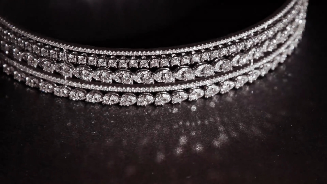 グラフ ゲートウェイ | ザ トライバル コレクション | グラフ