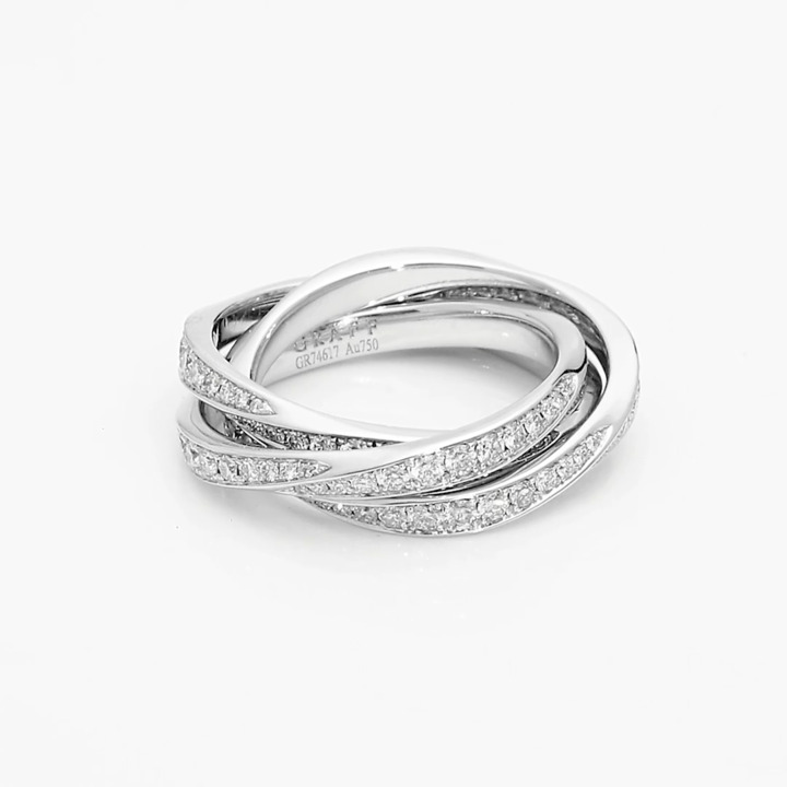 Triple bague en pavés de diamants Spiral