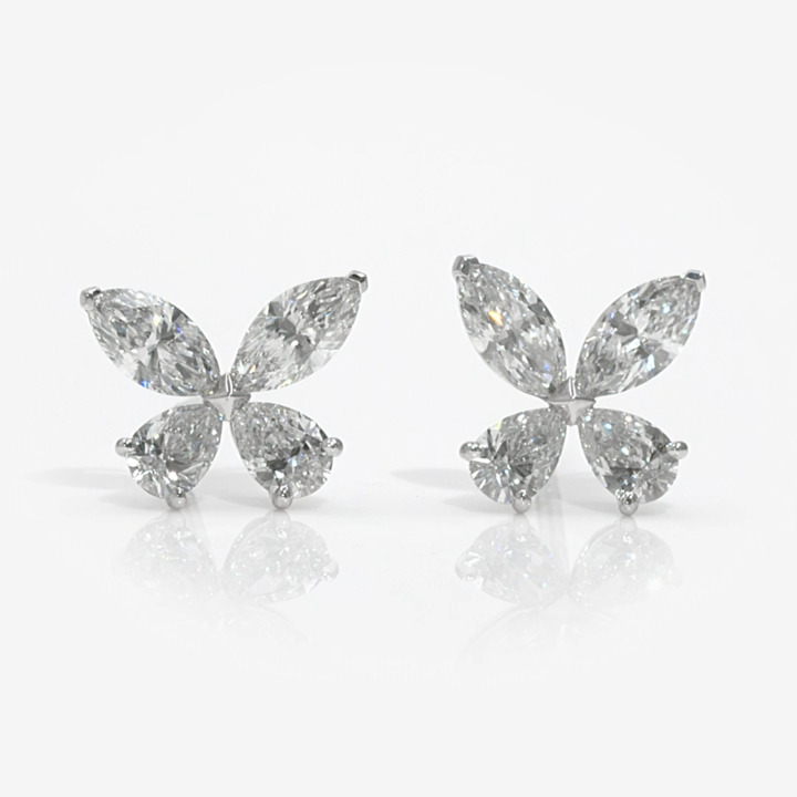 Clous d’oreille en diamants Classic Butterfly