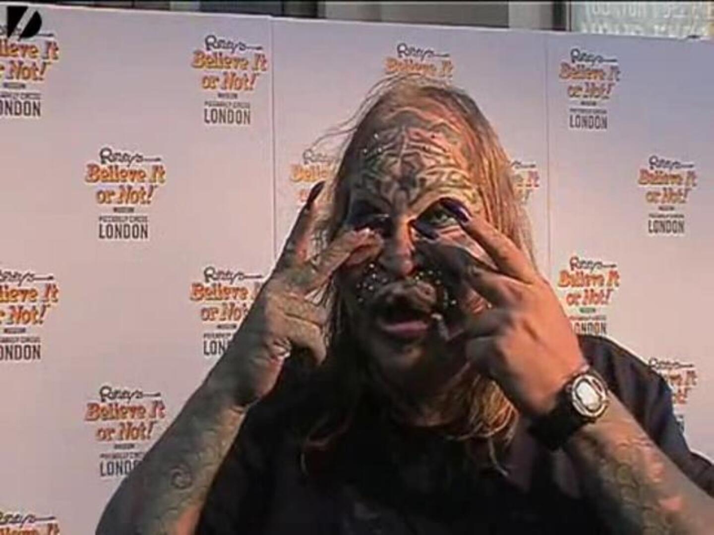 Fallece en Las Vegas el «hombre gato», famoso por sus transformaciones corporales