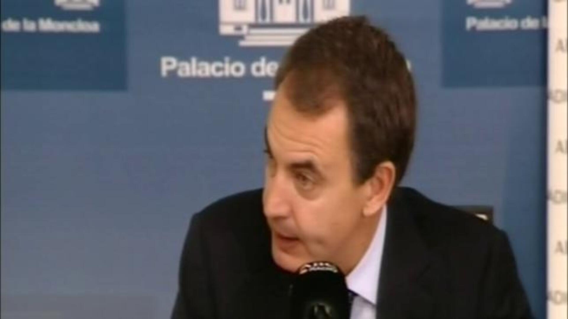 Zapatero niega que deje a España «al borde de la ruina»