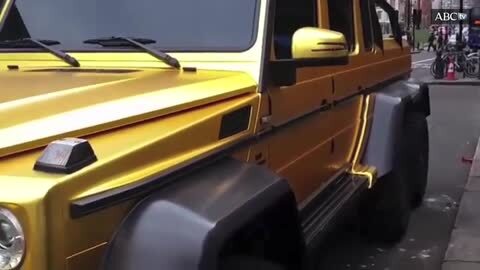 Uno de los cochazos de Turki Bin Abdullah