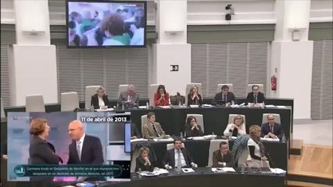 Esperanza Aguirre, portavoz del PP en el Ayuntamiento de Madrid, durante el pleno este miércoles