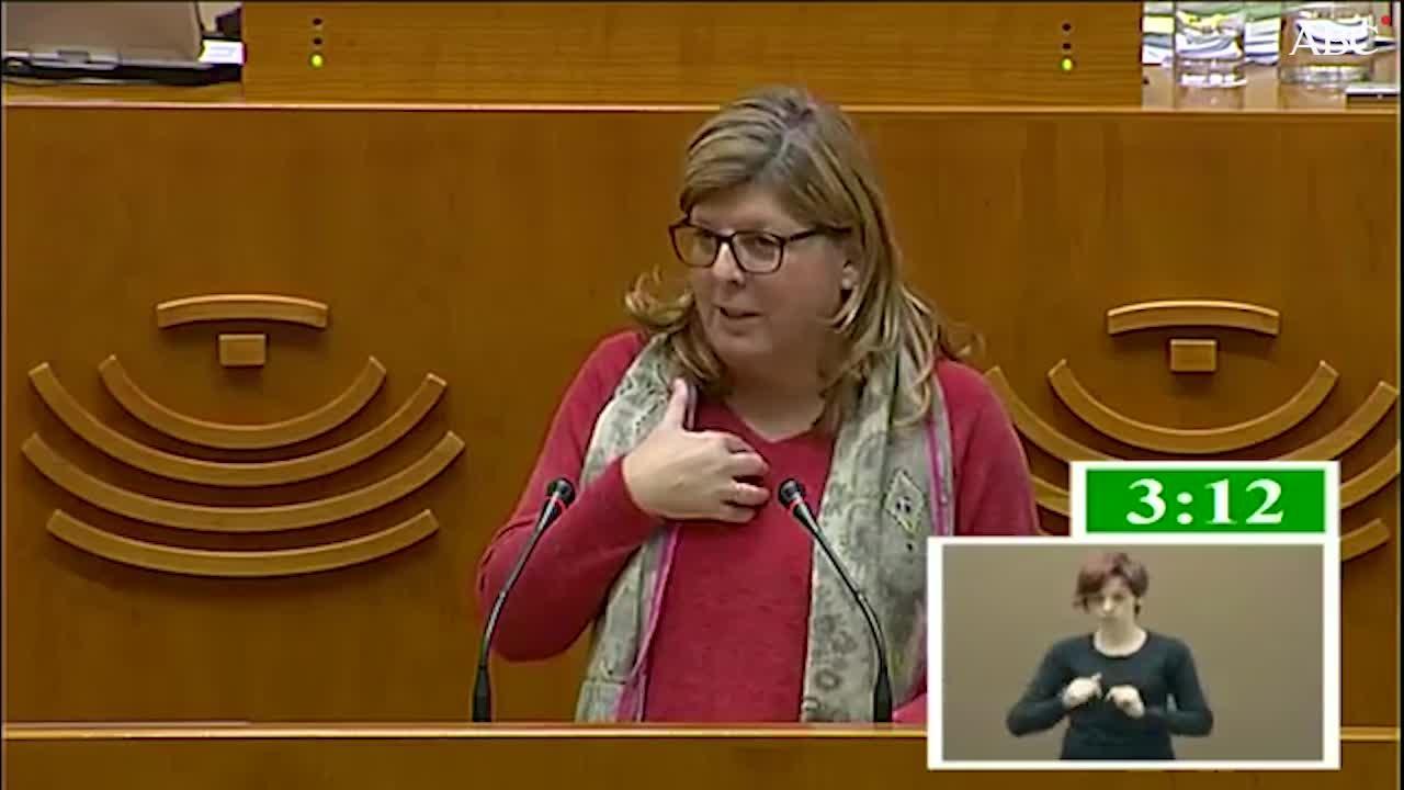 La portavoz del Grupo Popular en la Asamblea de Extremadura, Cristina Teniente