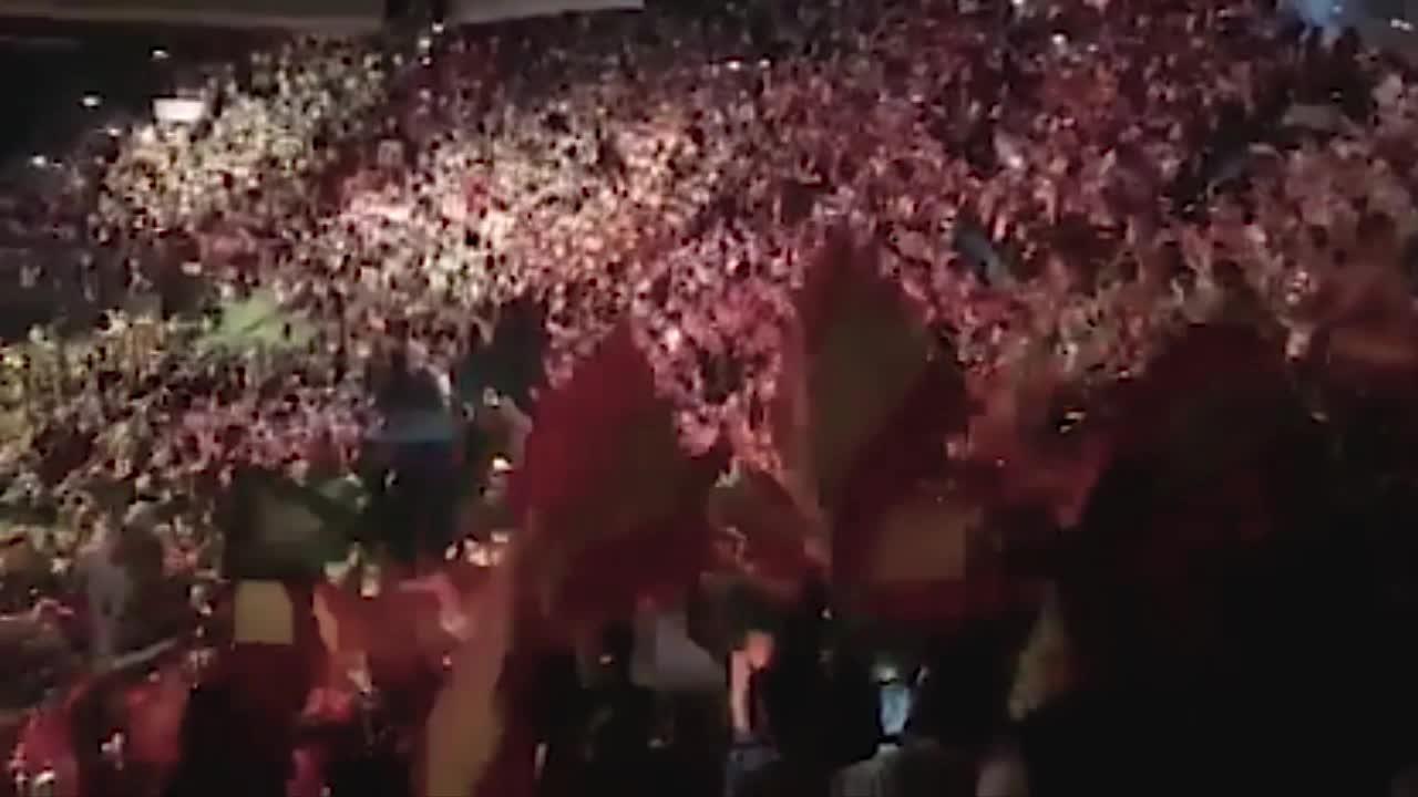 Vox llena Vistalegre: 10.000 personas, según la formación