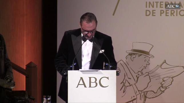 Herrera recibe el premio Mariano de Cavia